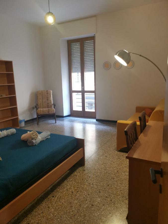 Cimarosa Room Affitti Brevi กาญารี ภายนอก รูปภาพ