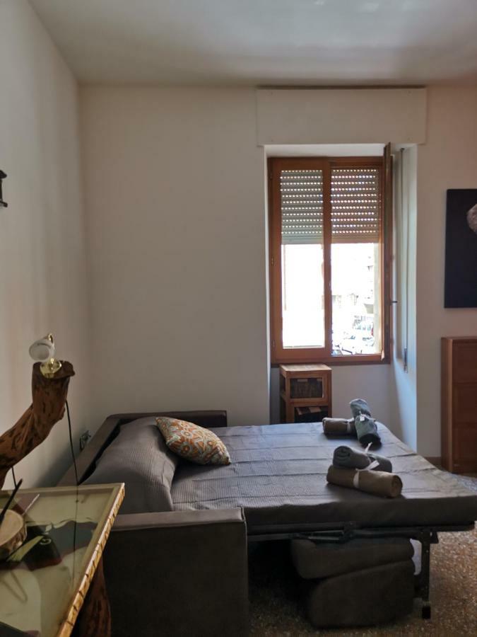 Cimarosa Room Affitti Brevi กาญารี ภายนอก รูปภาพ
