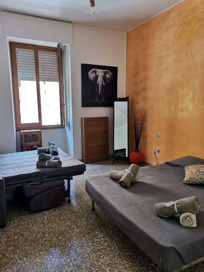 Cimarosa Room Affitti Brevi กาญารี ภายนอก รูปภาพ