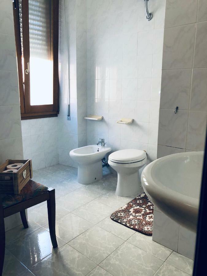 Cimarosa Room Affitti Brevi กาญารี ภายนอก รูปภาพ
